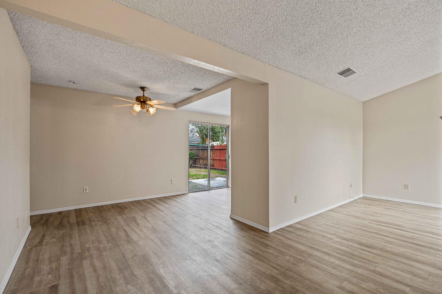 3105 Trudi Way, Modesto, CA 95354