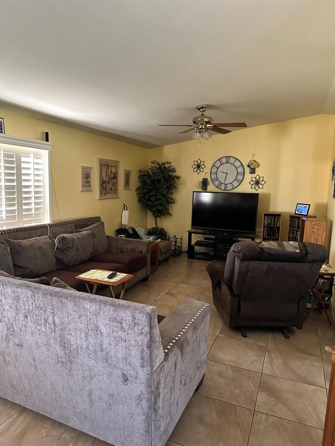 14183 Road 24, Madera, CA 93637