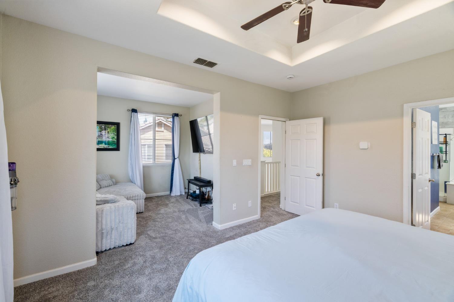 562 Ranger St, Oakdale, CA 95361