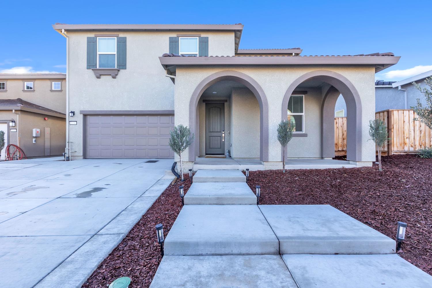 2104 Kimes Ranch Rd, Patterson, CA 95363