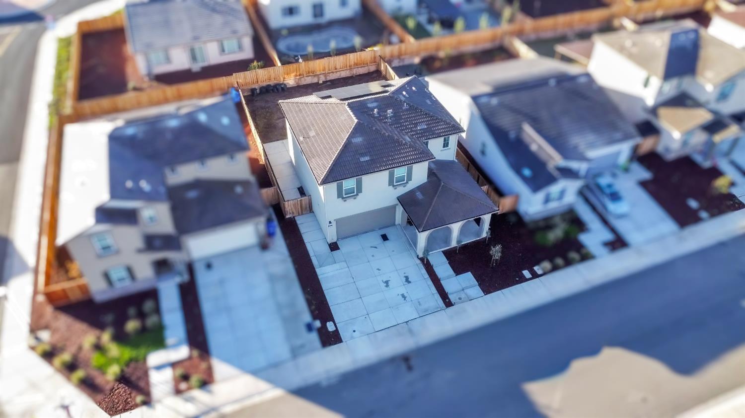 2104 Kimes Ranch Rd, Patterson, CA 95363