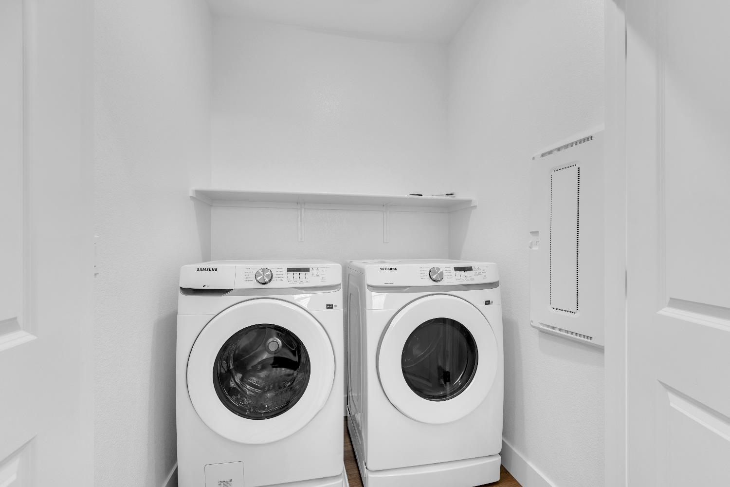 2104 Kimes Ranch Rd, Patterson, CA 95363