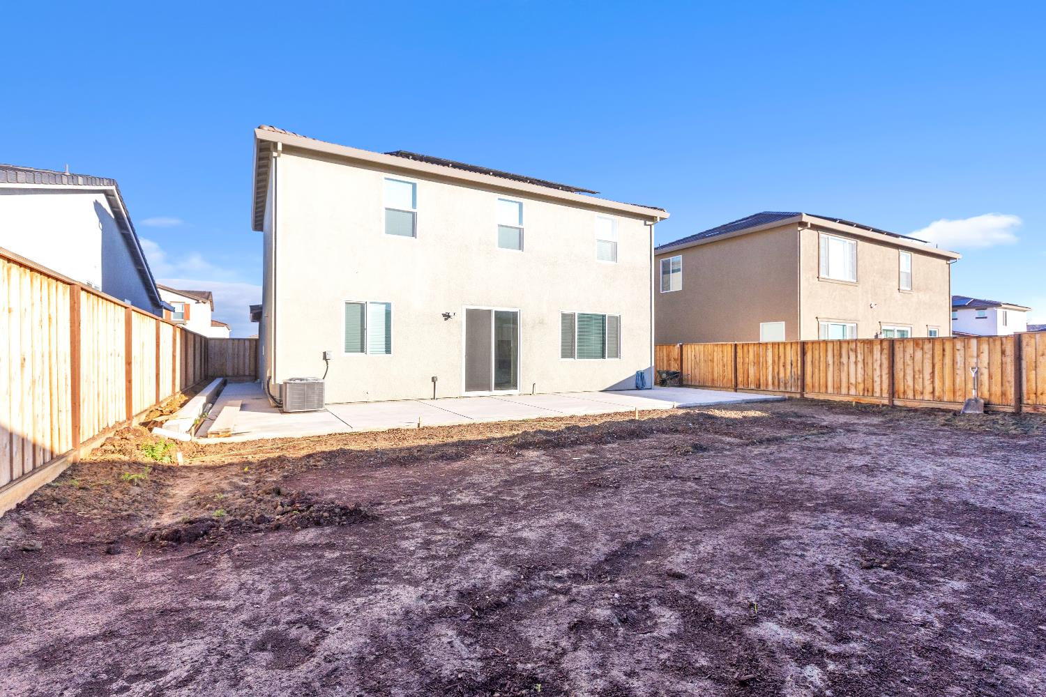 2104 Kimes Ranch Rd, Patterson, CA 95363