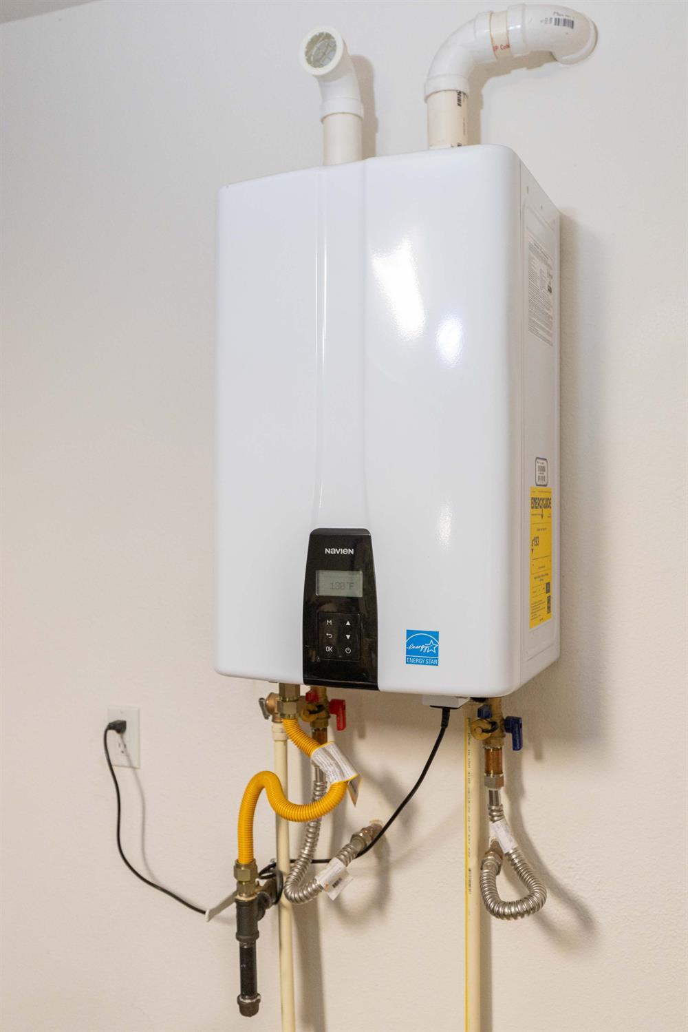 928 Alamo Ave, Modesto, CA 95351