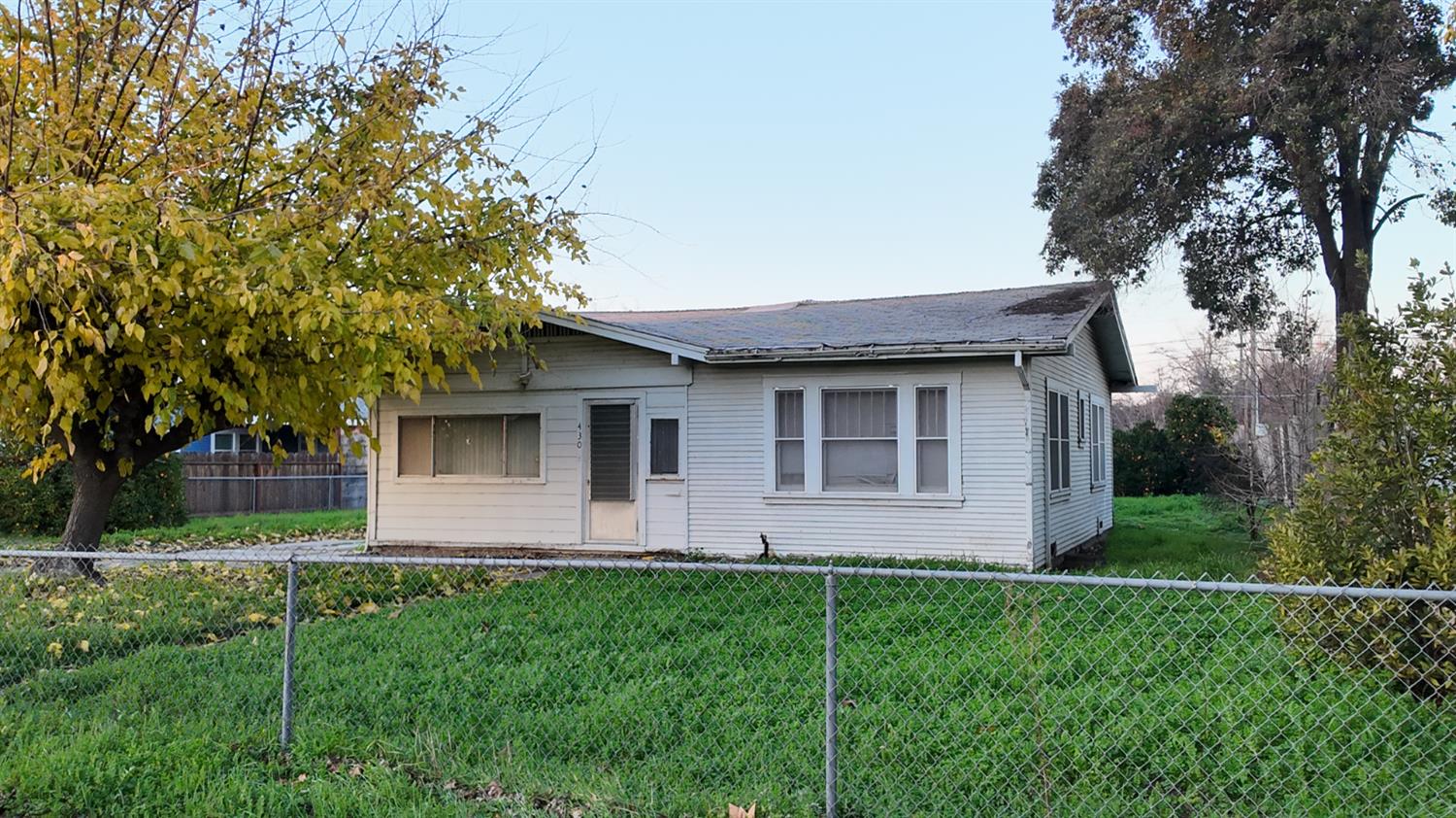 430 Laurel Ave, Modesto, CA 95351