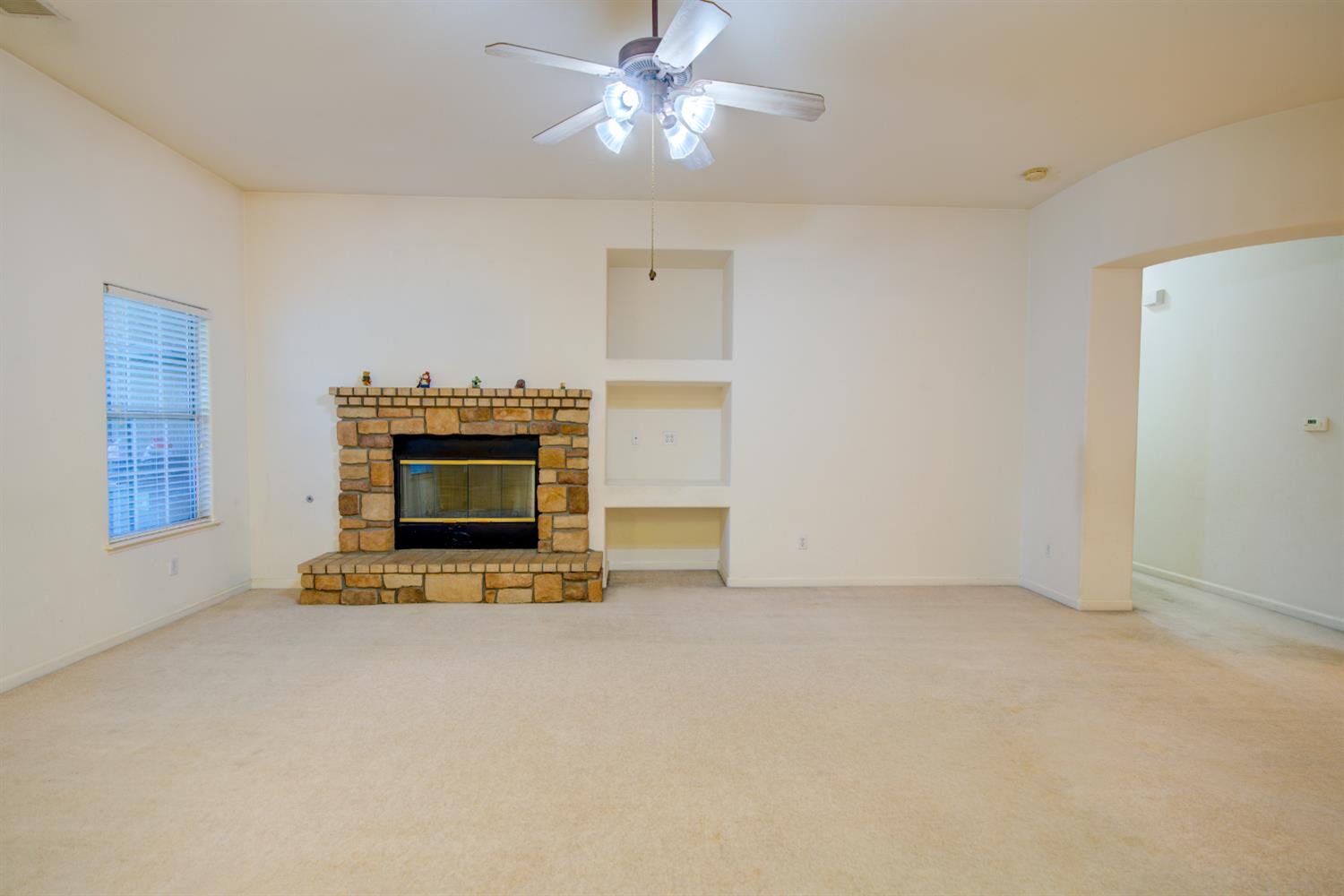 4115 Bella Vista St, Chowchilla, CA 93610