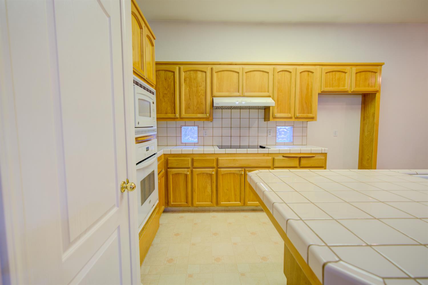 4115 Bella Vista St, Chowchilla, CA 93610