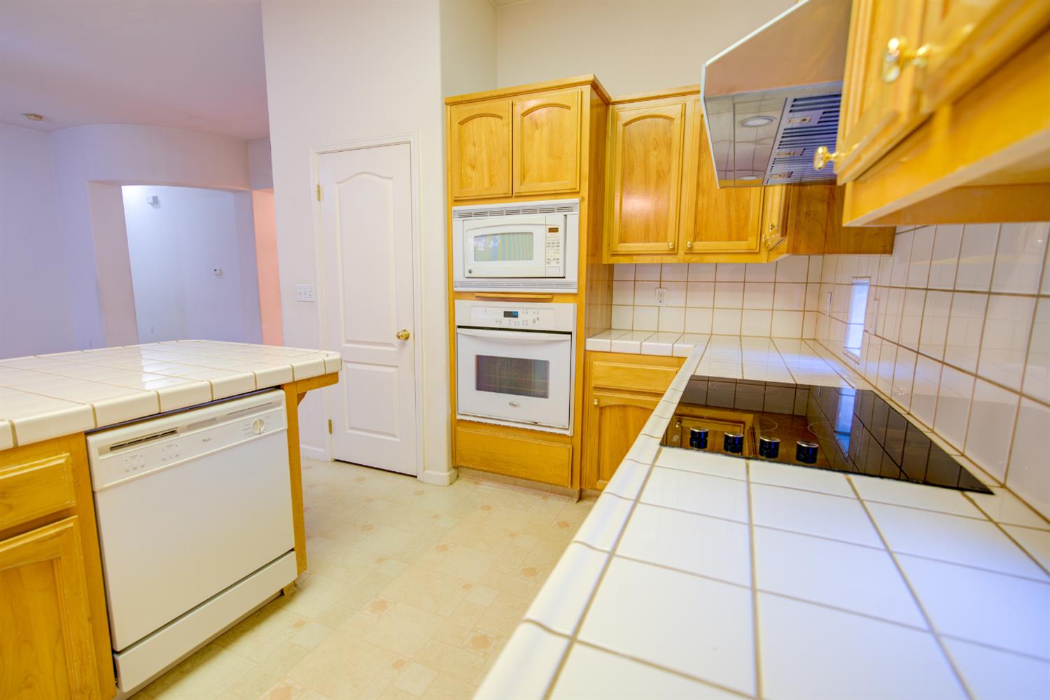 4115 Bella Vista St, Chowchilla, CA 93610