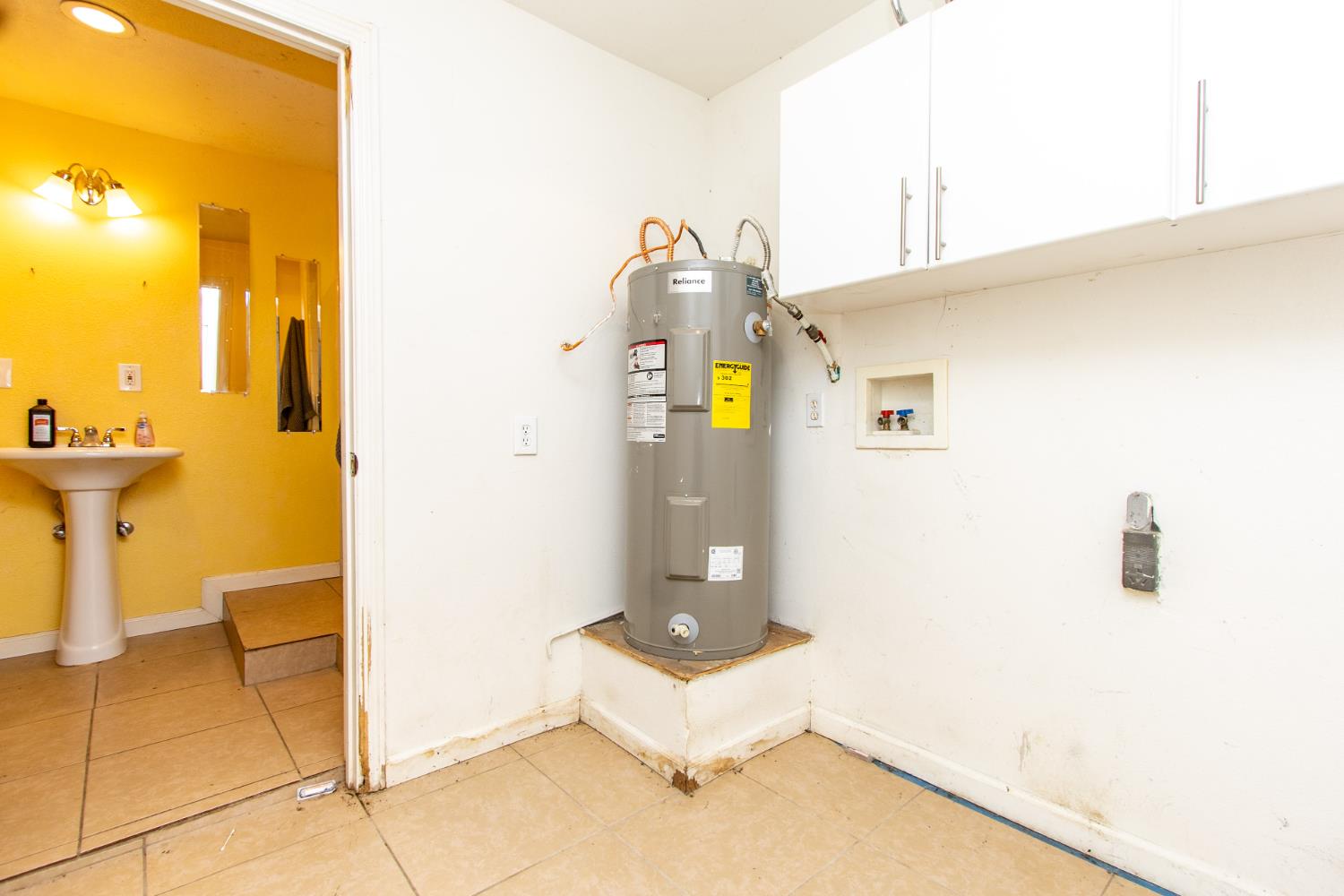 4342 Vassar Ave, Merced, CA 95341