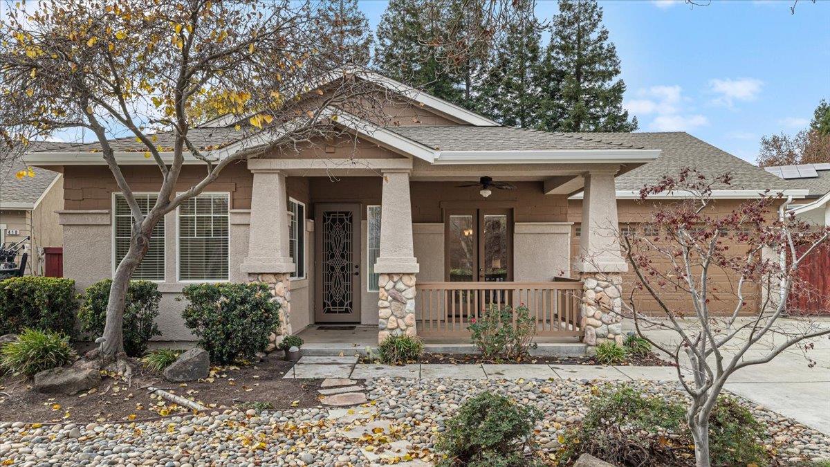 426 Treecrest Cir, Oakdale, CA 95361