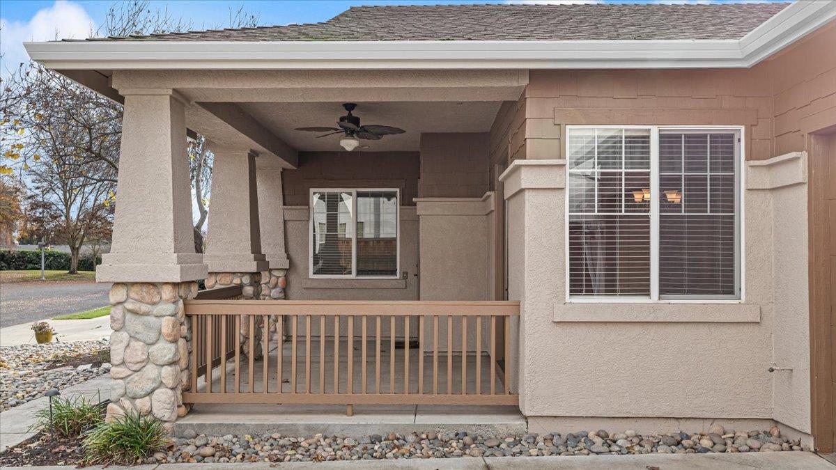 426 Treecrest Cir, Oakdale, CA 95361