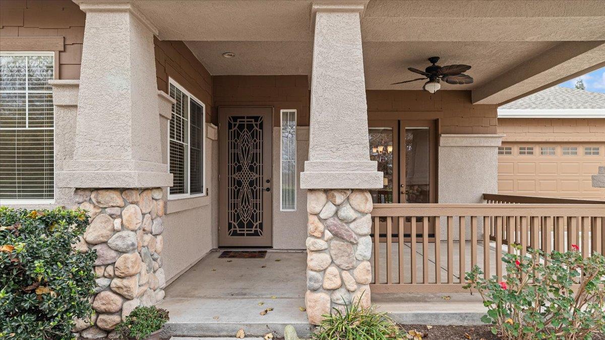 426 Treecrest Cir, Oakdale, CA 95361