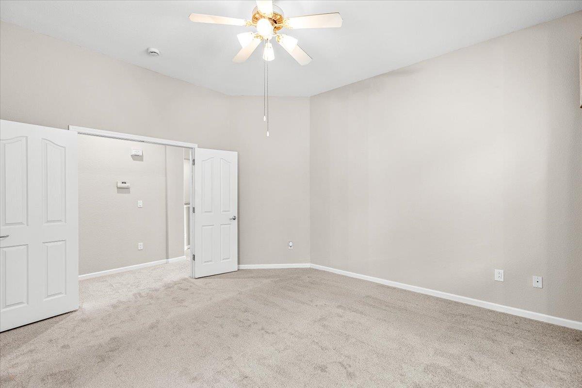 426 Treecrest Cir, Oakdale, CA 95361