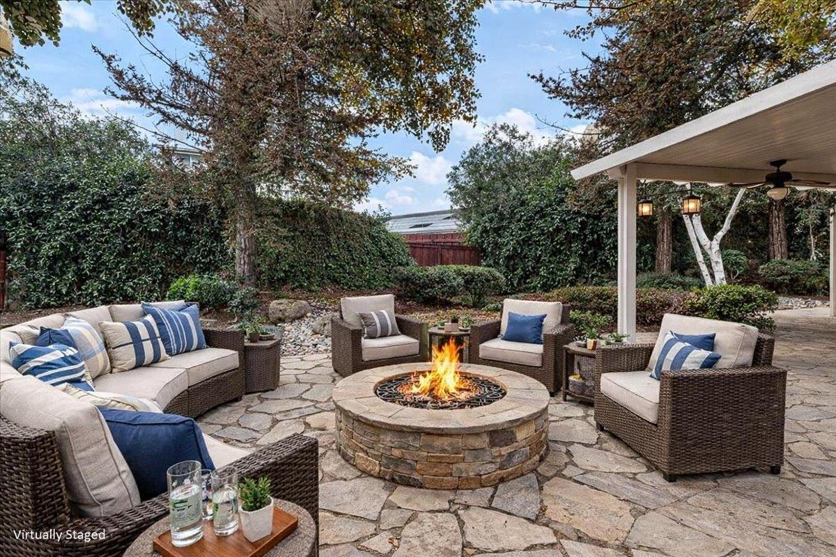 426 Treecrest Cir, Oakdale, CA 95361