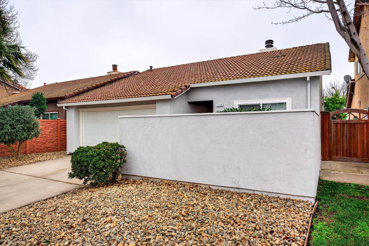 1316 Gargotto Ct, Modesto, CA 95355