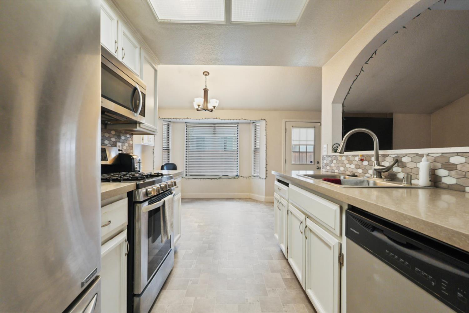 449 D Arpino Ct, Patterson, CA 95363