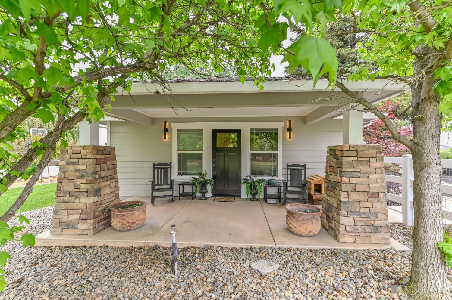 11038 Victory Ave, Oakdale, CA 95361