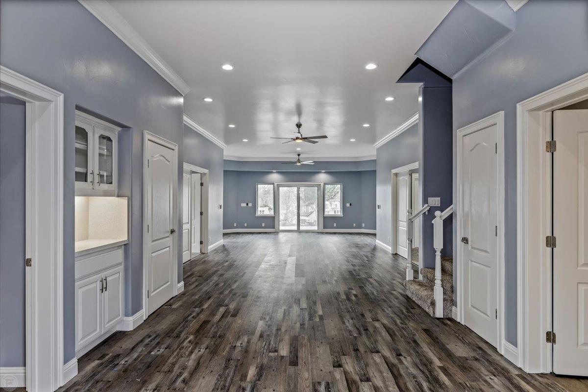 1046 Shoreline Dr, Copperopolis, CA 95228