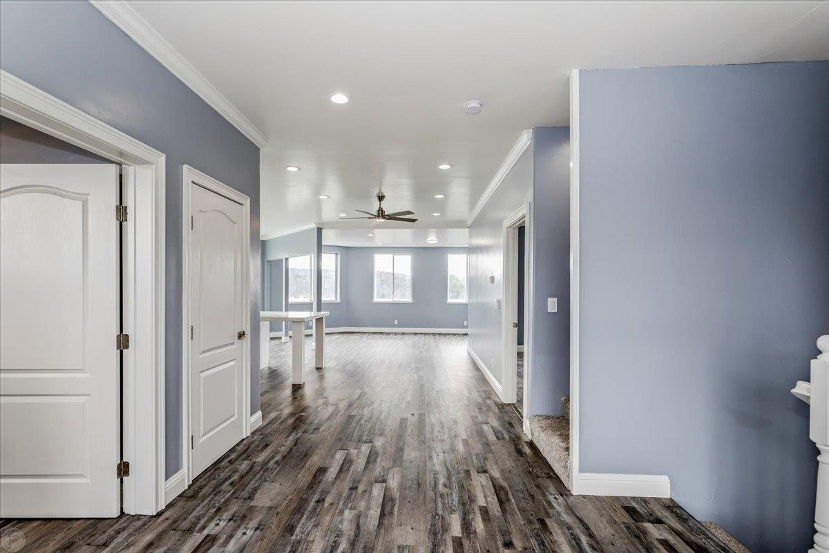 1046 Shoreline Dr, Copperopolis, CA 95228