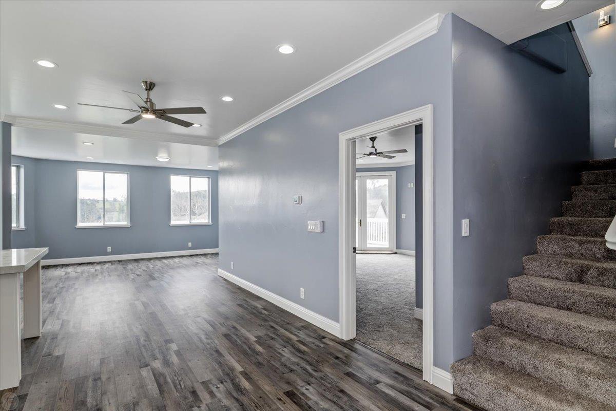 1046 Shoreline Dr, Copperopolis, CA 95228