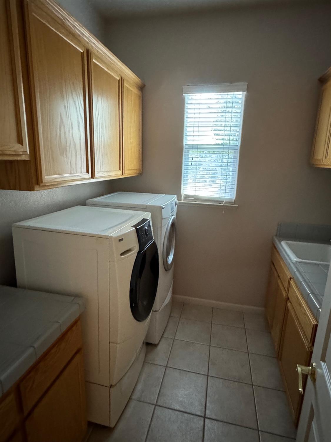 121 Quail Meadow Ln, Copperopolis, CA 95228