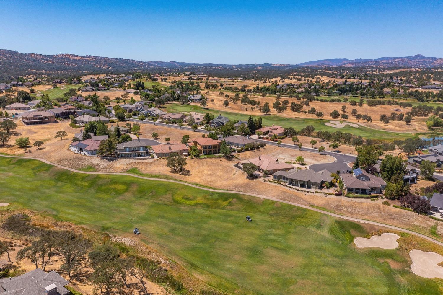 10 Flagstone Ct, Copperopolis, CA 95228