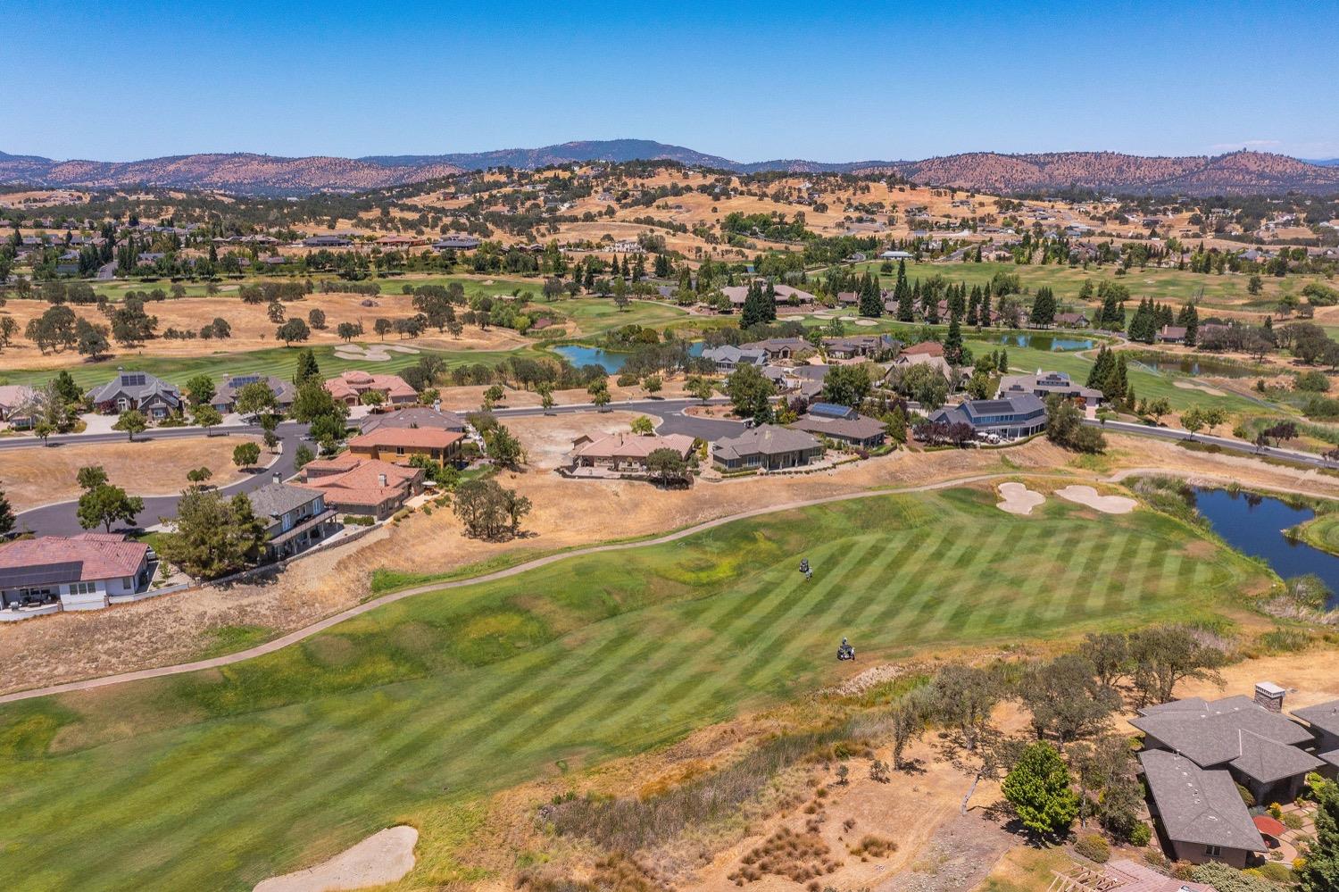 10 Flagstone Ct, Copperopolis, CA 95228