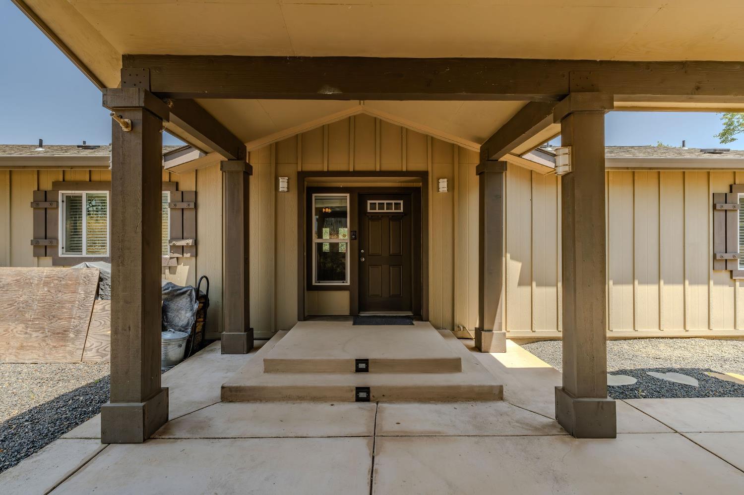 1436 Papoose Dr, Copperopolis, CA 95228