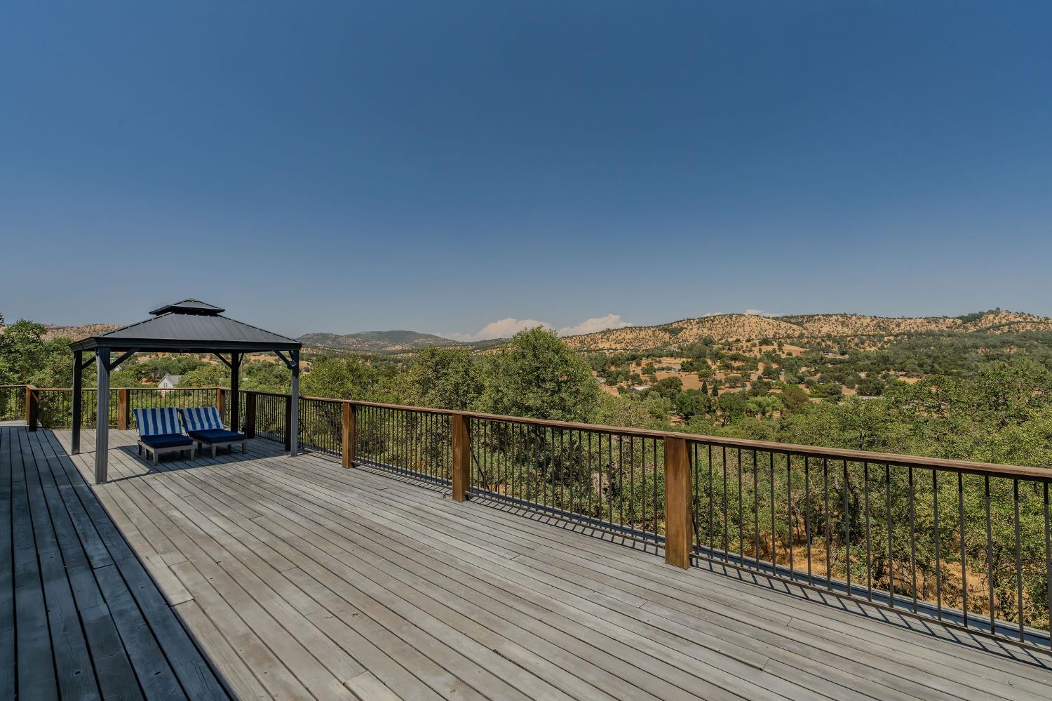 1436 Papoose Dr, Copperopolis, CA 95228