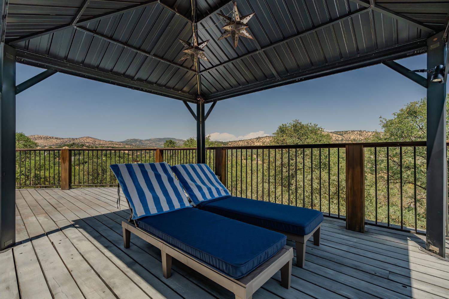 1436 Papoose Dr, Copperopolis, CA 95228