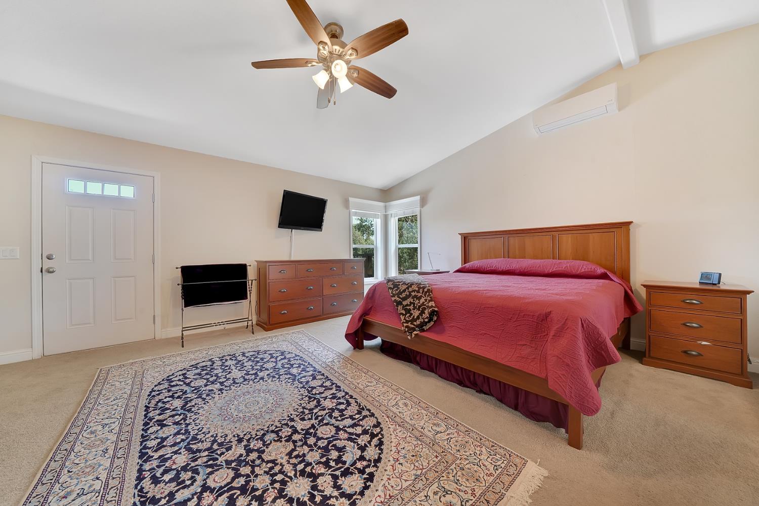 1436 Papoose Dr, Copperopolis, CA 95228