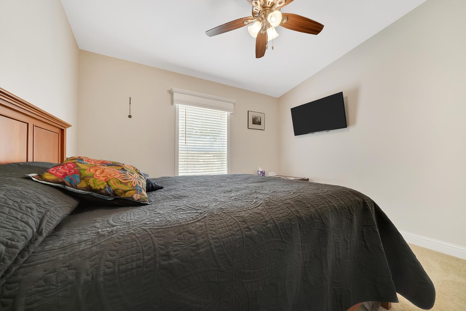 1436 Papoose Dr, Copperopolis, CA 95228