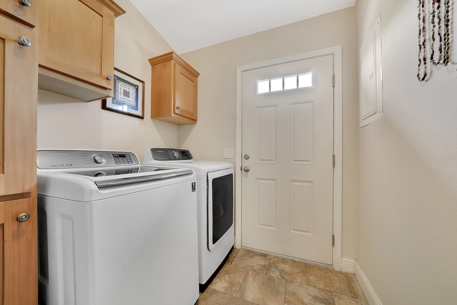 1436 Papoose Dr, Copperopolis, CA 95228