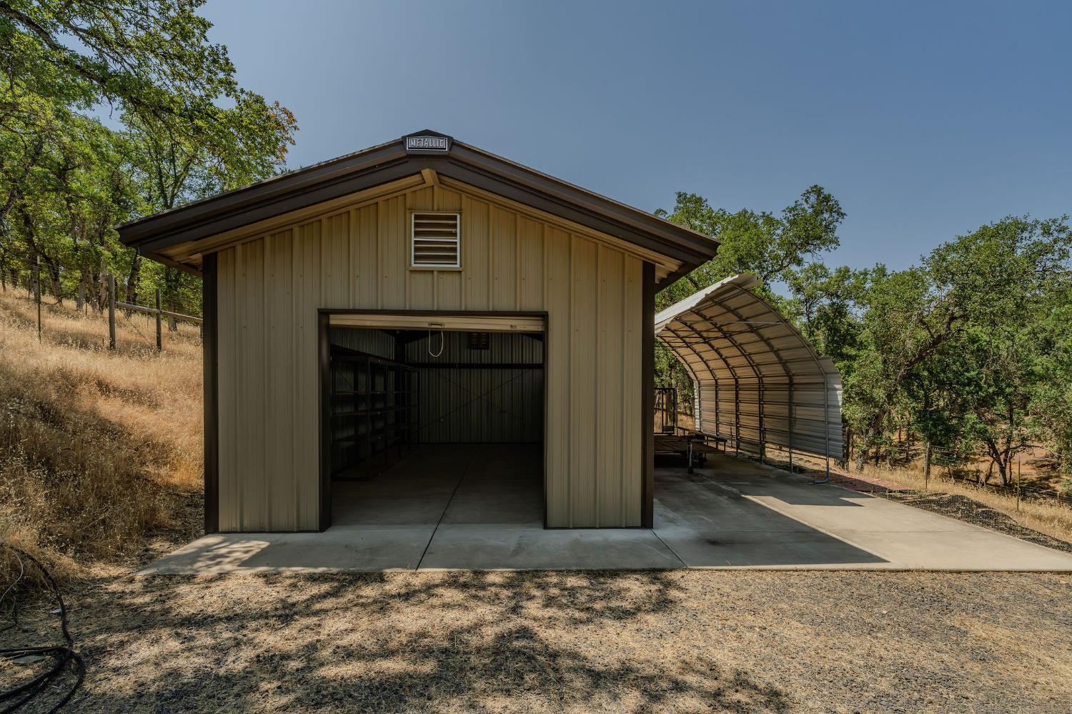 1436 Papoose Dr, Copperopolis, CA 95228