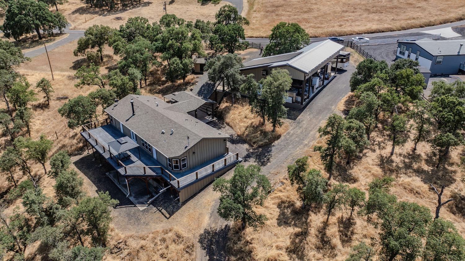 1436 Papoose Dr, Copperopolis, CA 95228