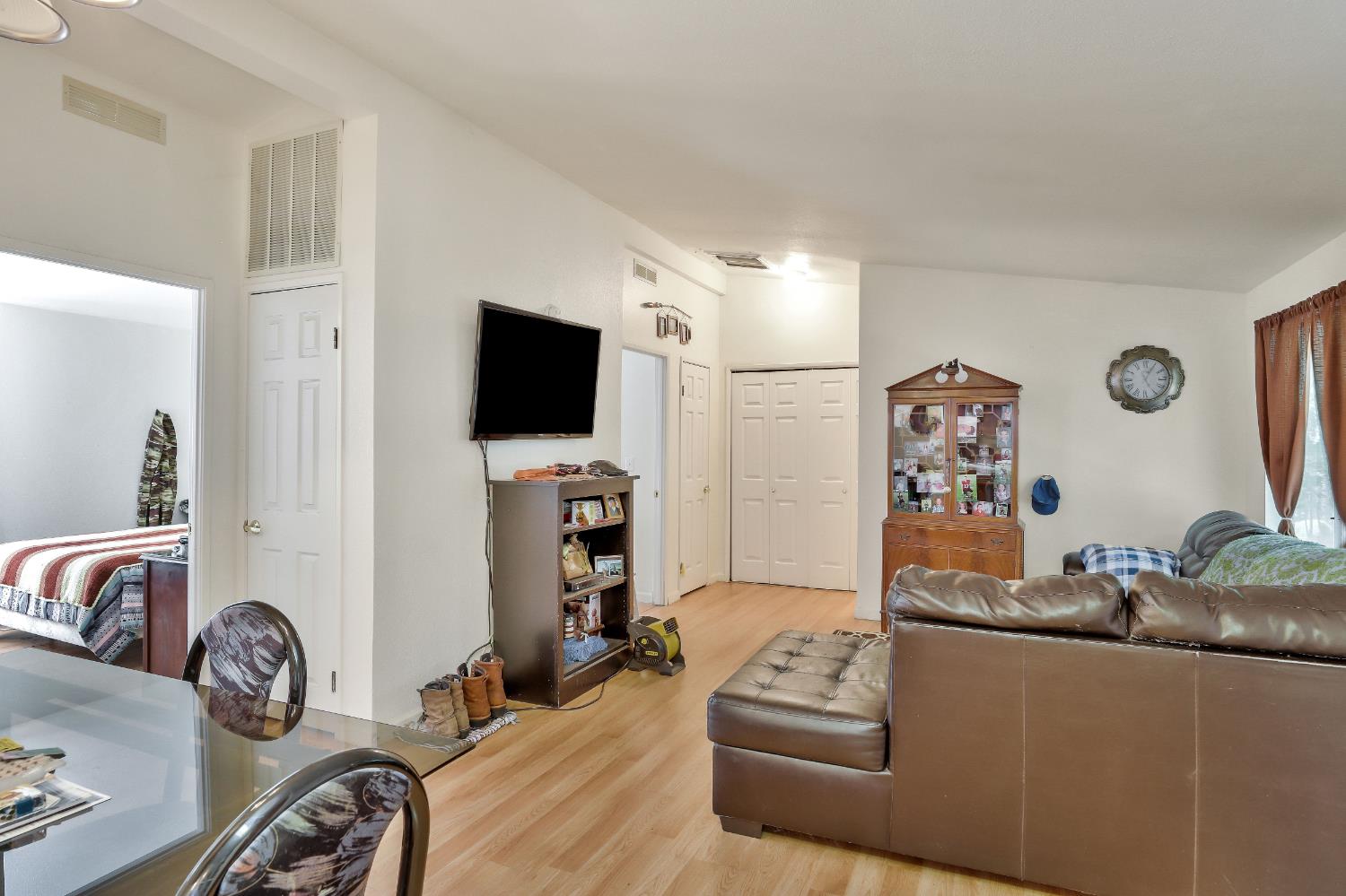 1048 Feather Ct, Copperopolis, CA 95228