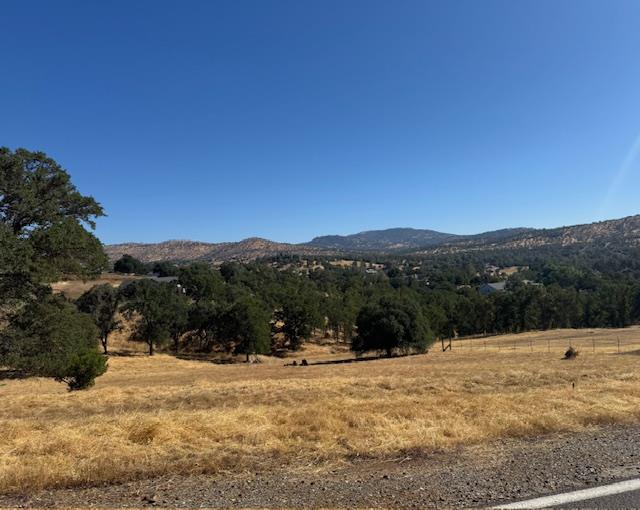 1496 Papoose Dr, Copperopolis, CA 95228