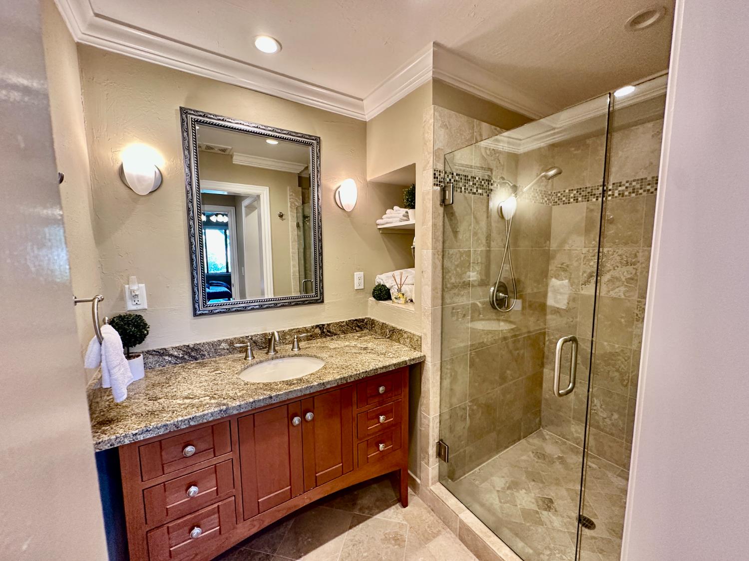 854 Poker Flat Rd, Copperopolis, CA 95228