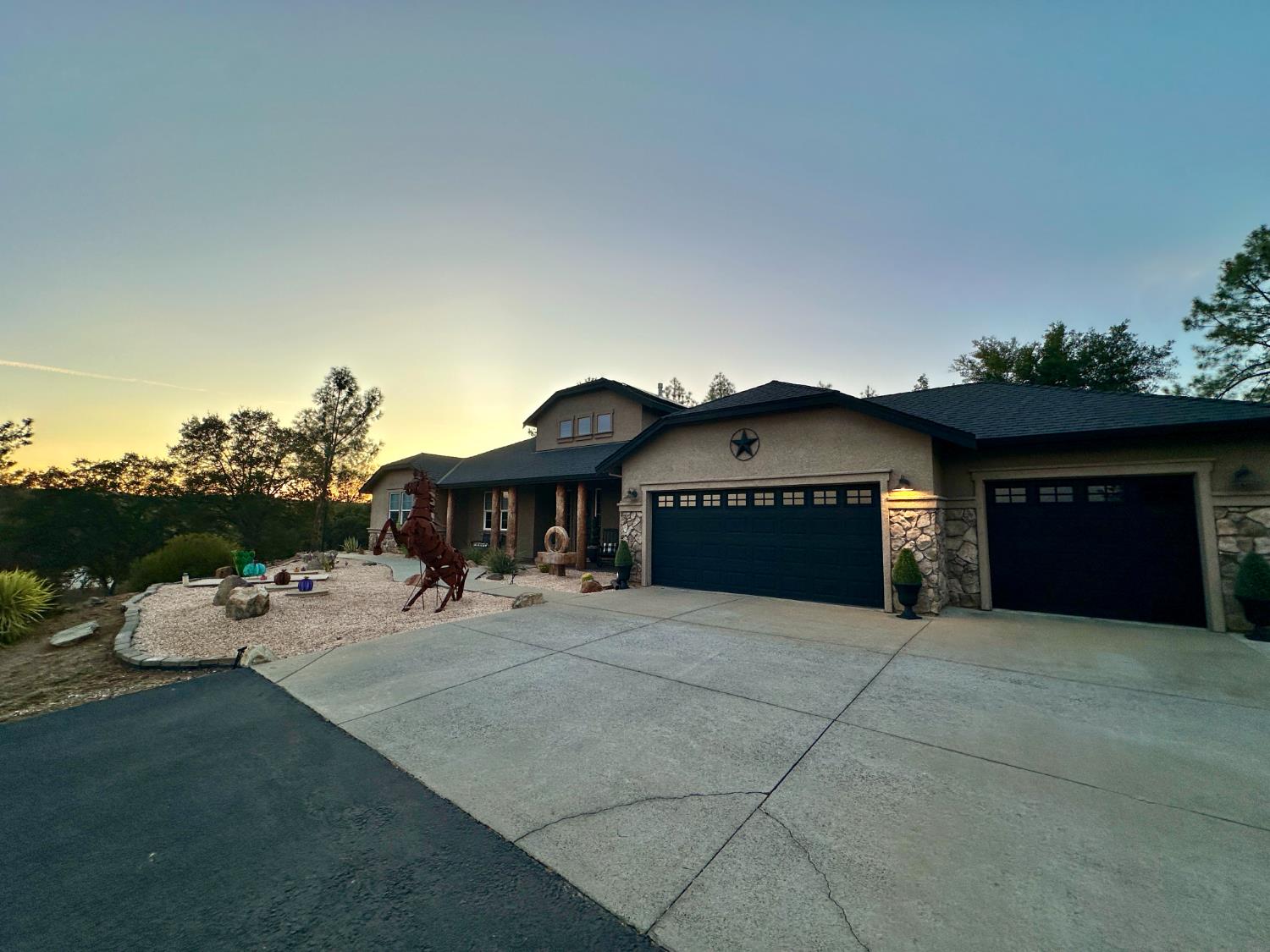 300 Bridlewood Ln, Copperopolis, CA 95228