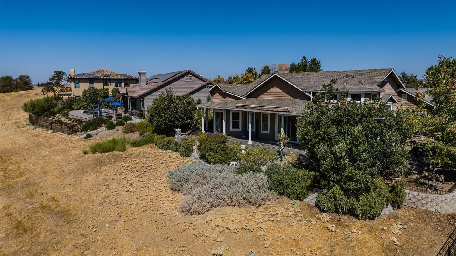 2016 Oak Creek Dr, Copperopolis, CA 95228