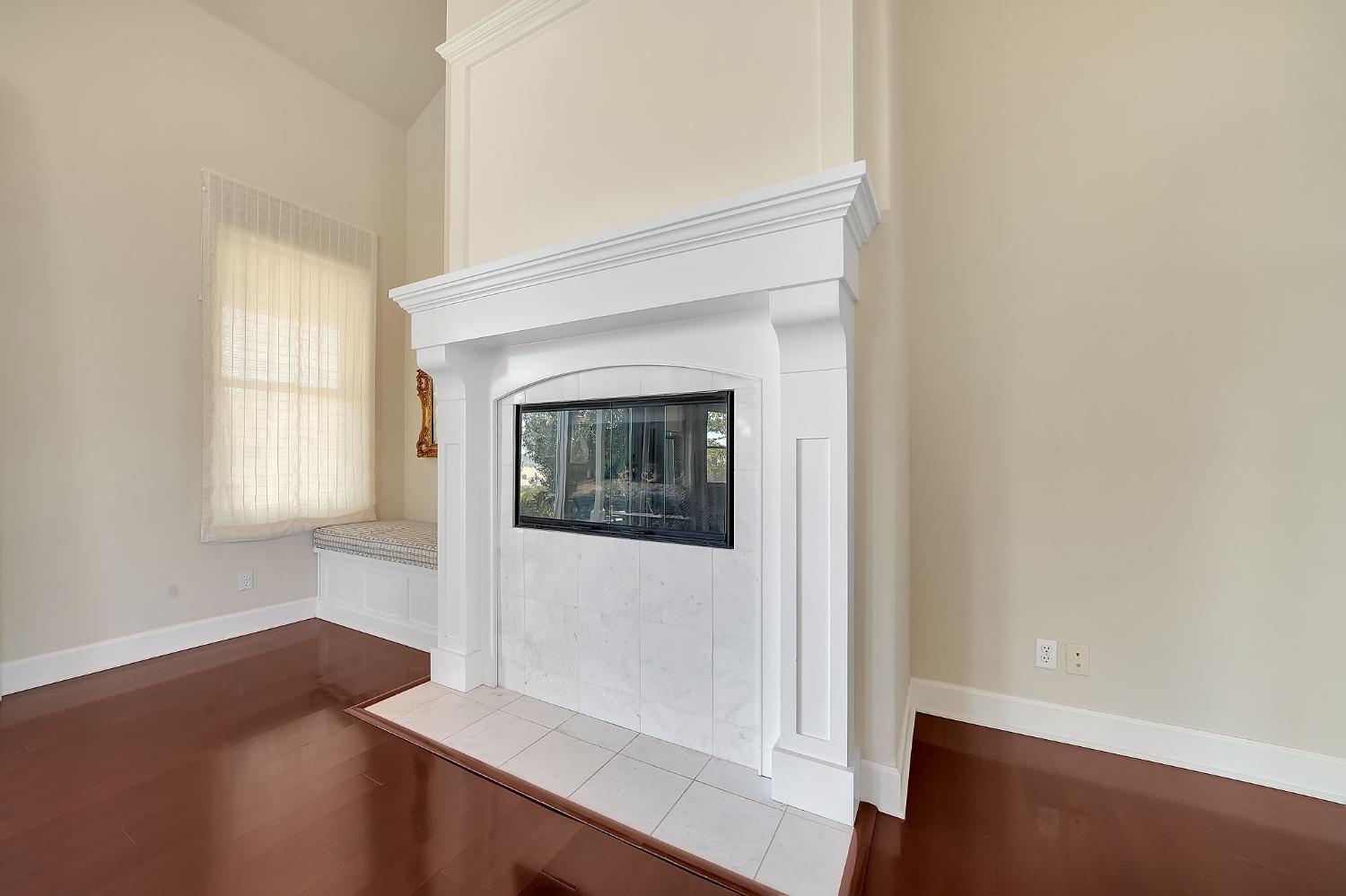 2016 Oak Creek Dr, Copperopolis, CA 95228