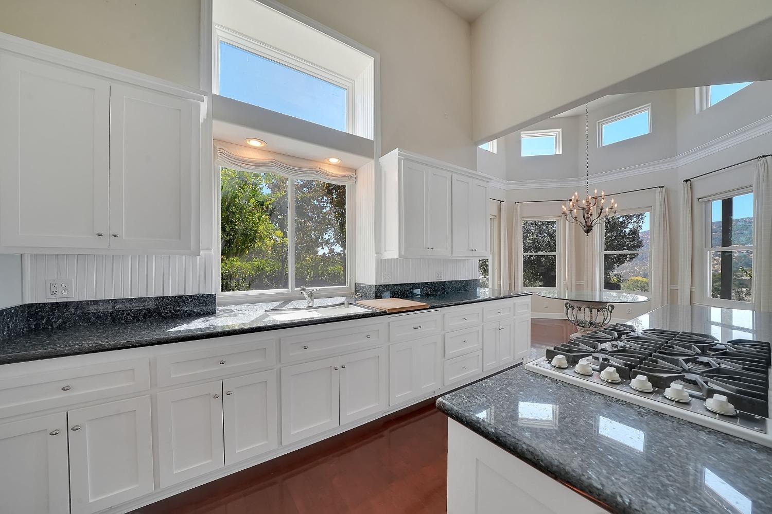 2016 Oak Creek Dr, Copperopolis, CA 95228