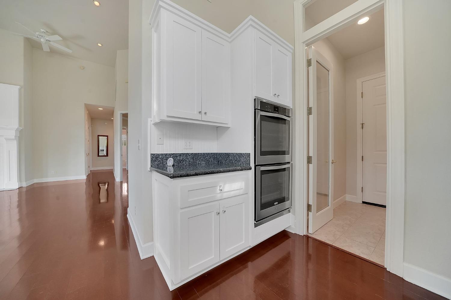 2016 Oak Creek Dr, Copperopolis, CA 95228