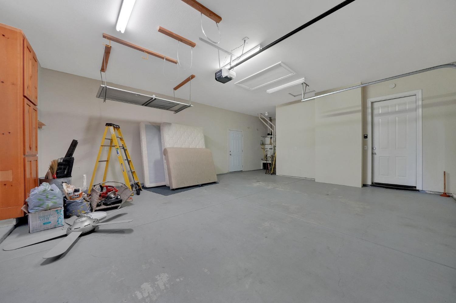 2016 Oak Creek Dr, Copperopolis, CA 95228