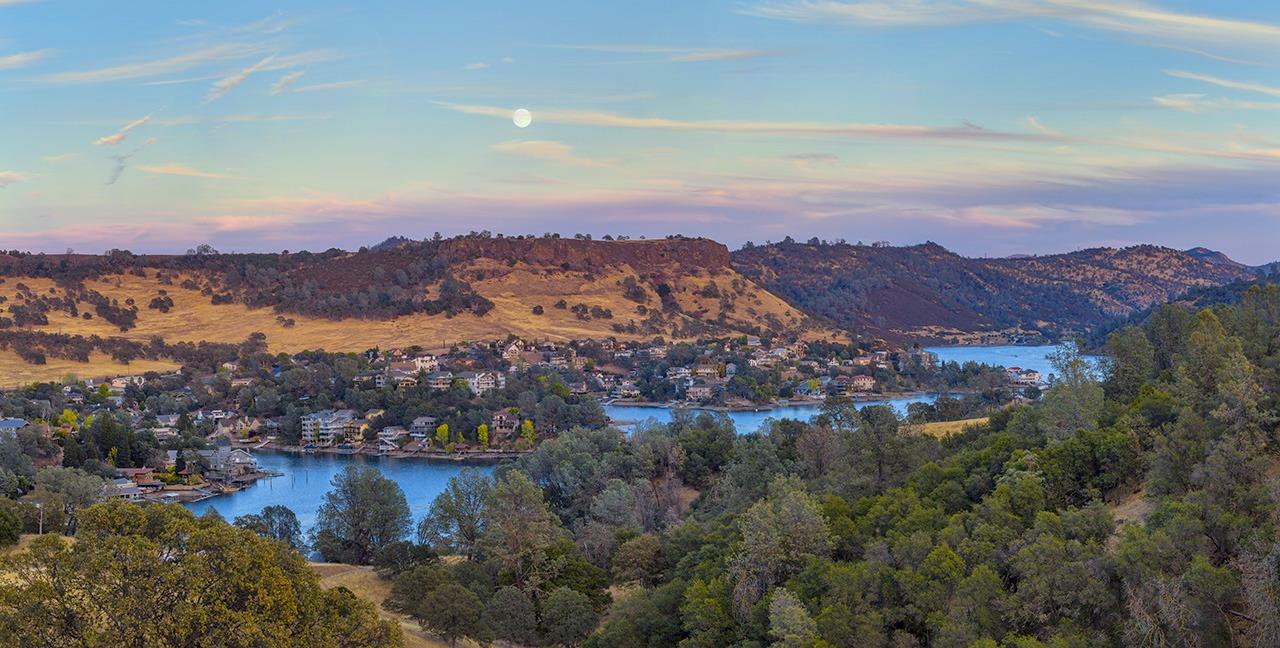 2679 Salmon Ct, Copperopolis, CA 95228