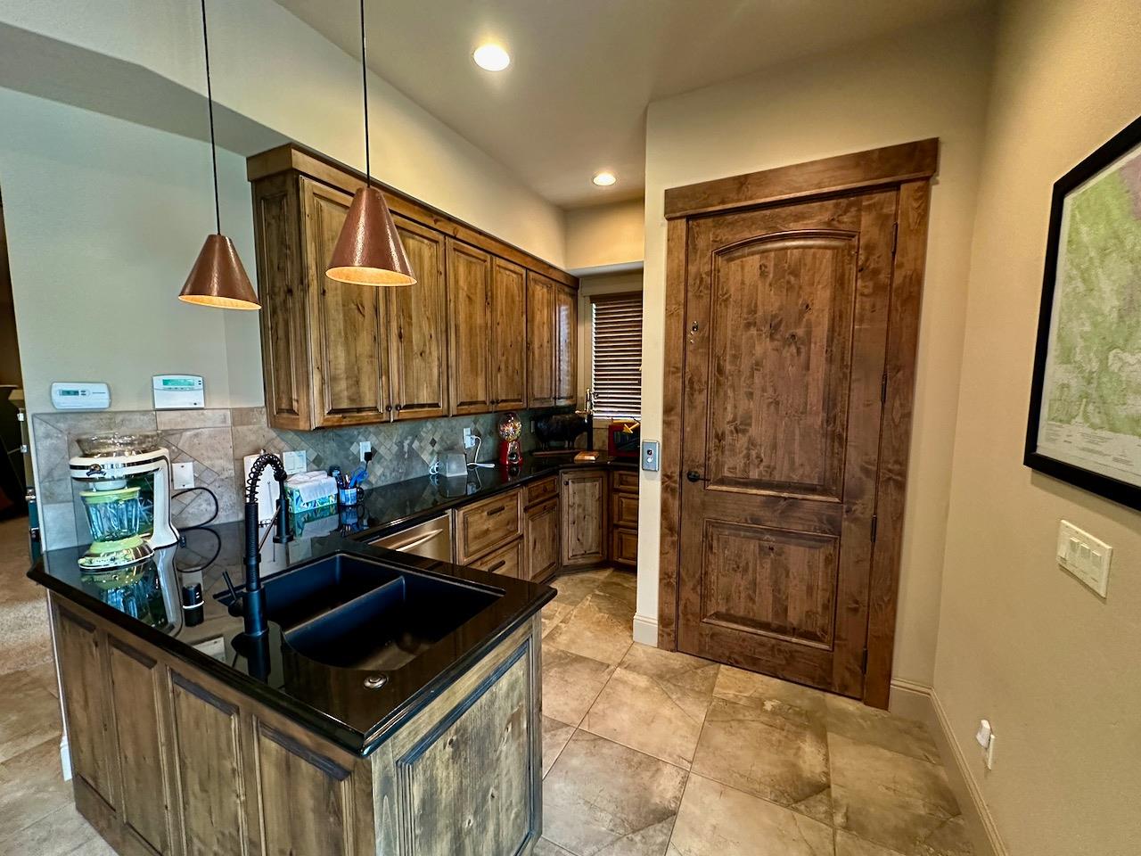 131 Sanguinetti Ct, Copperopolis, CA 95228