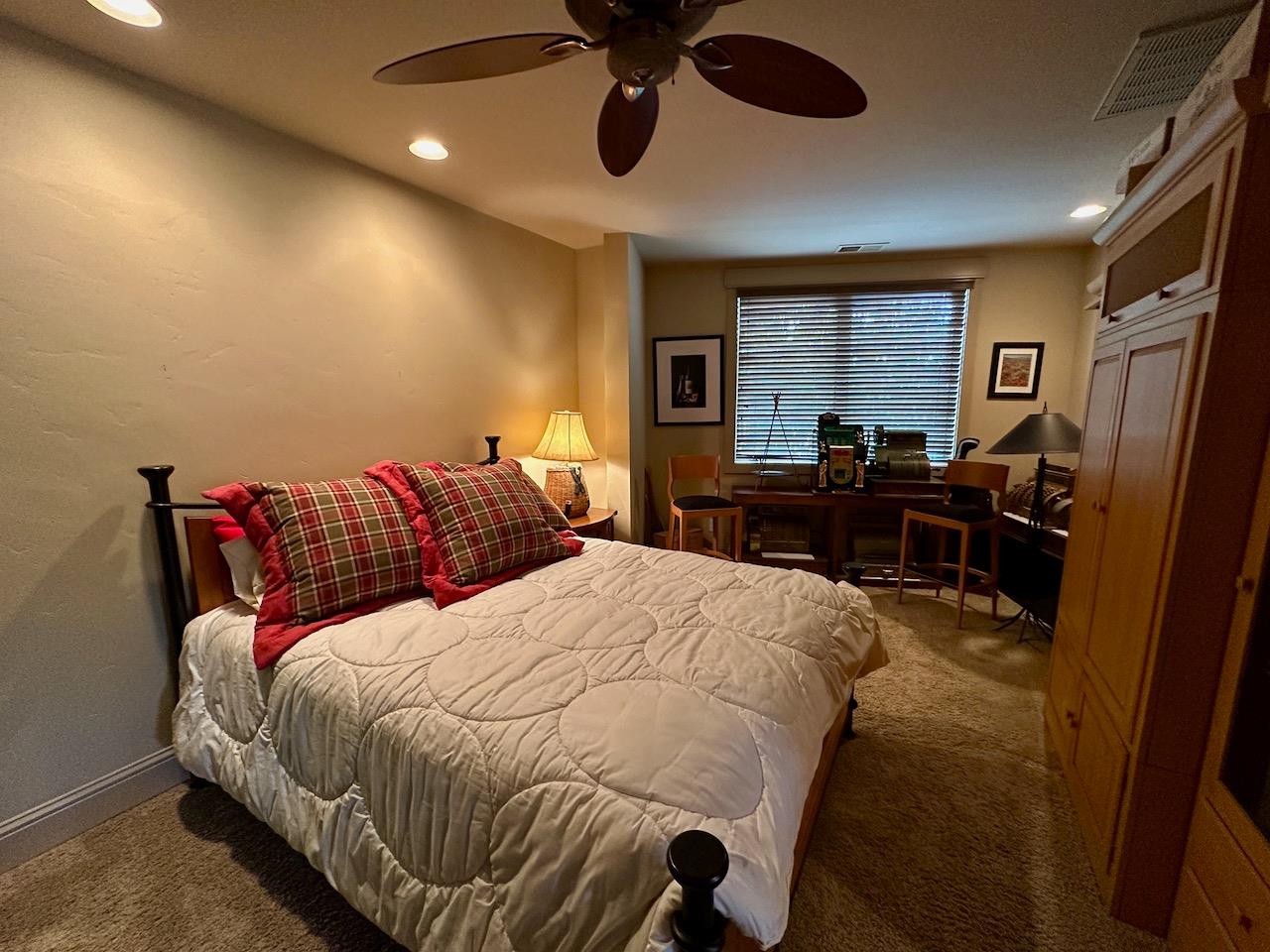 131 Sanguinetti Ct, Copperopolis, CA 95228