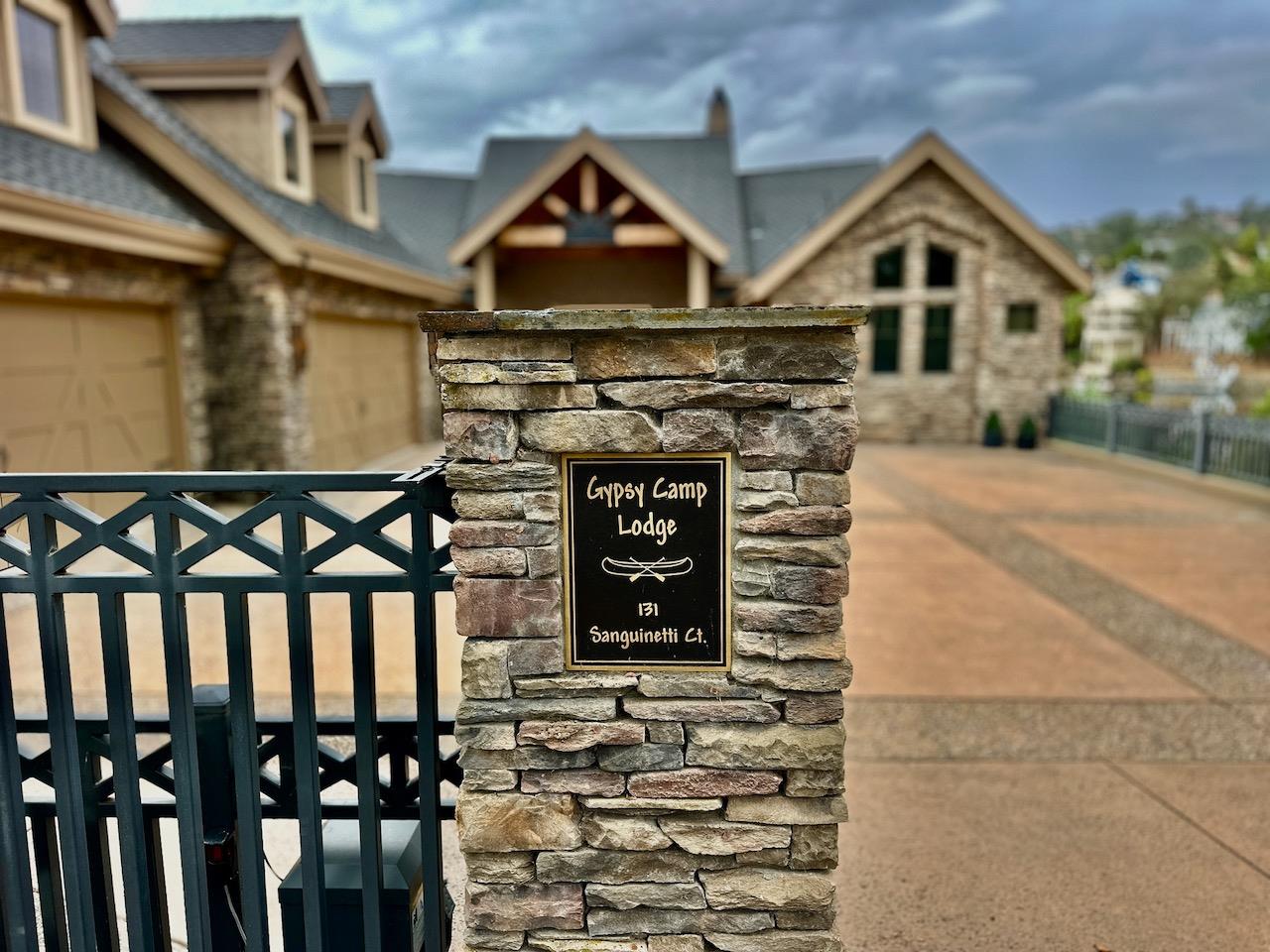 131 Sanguinetti Ct, Copperopolis, CA 95228