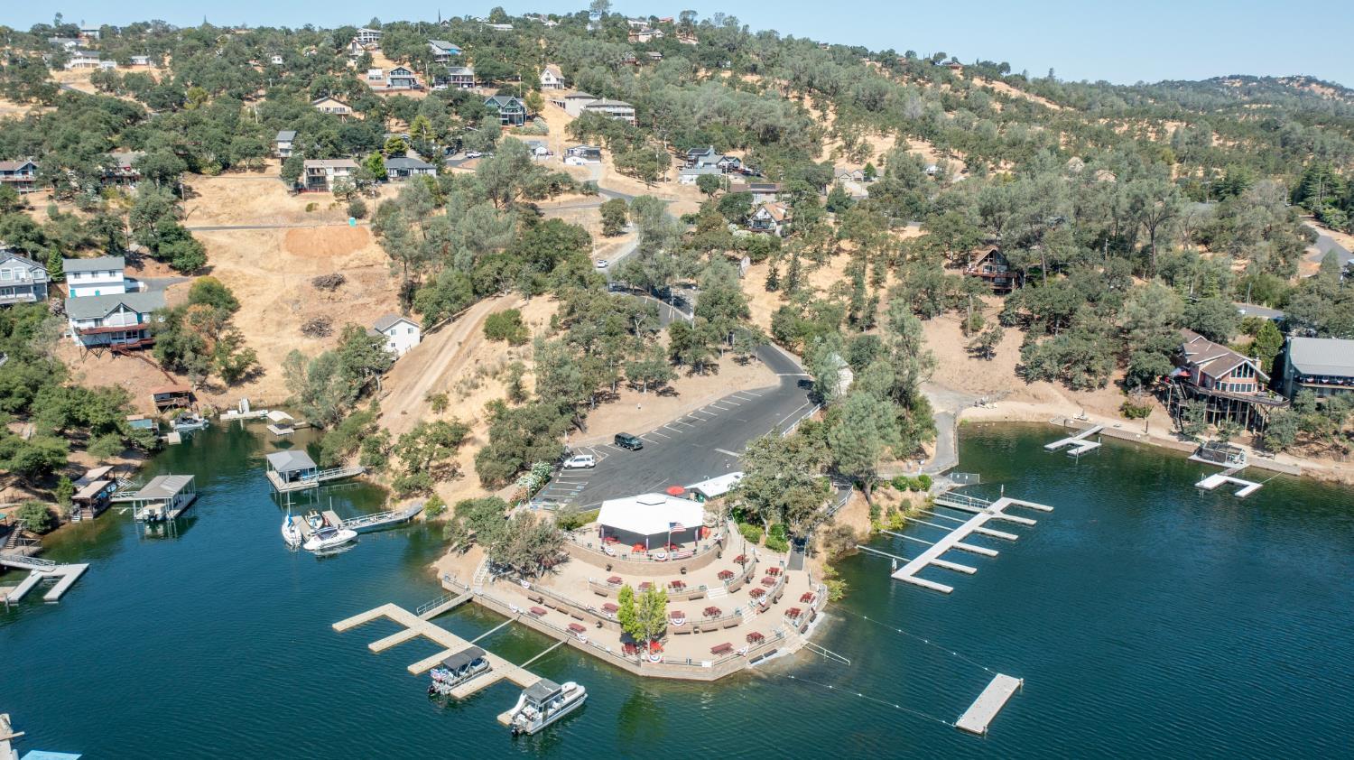 1751 Choctaw Rd, Copperopolis, CA 95228