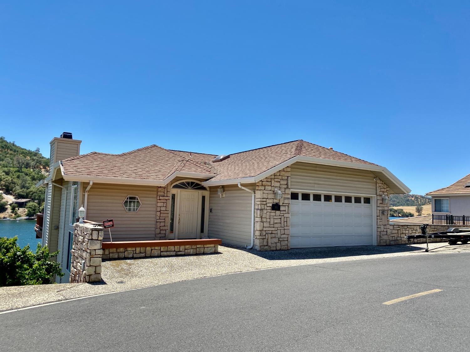 954 Poker Flat Rd, Copperopolis, CA 95228
